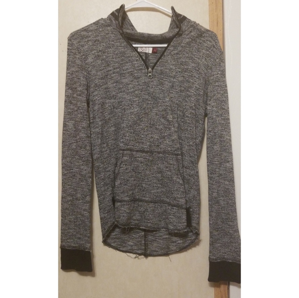 Gray Pullover